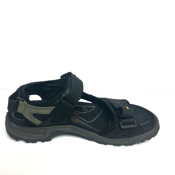 Sandals_&_Flip_Flops